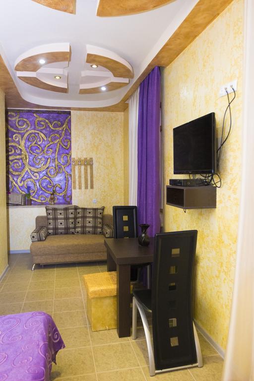 Planet Hotel エレバン 部屋 写真