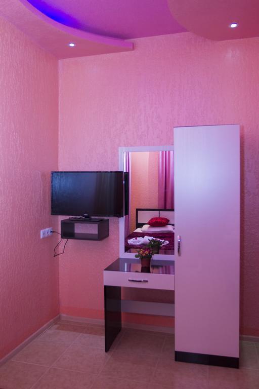 Planet Hotel エレバン 部屋 写真
