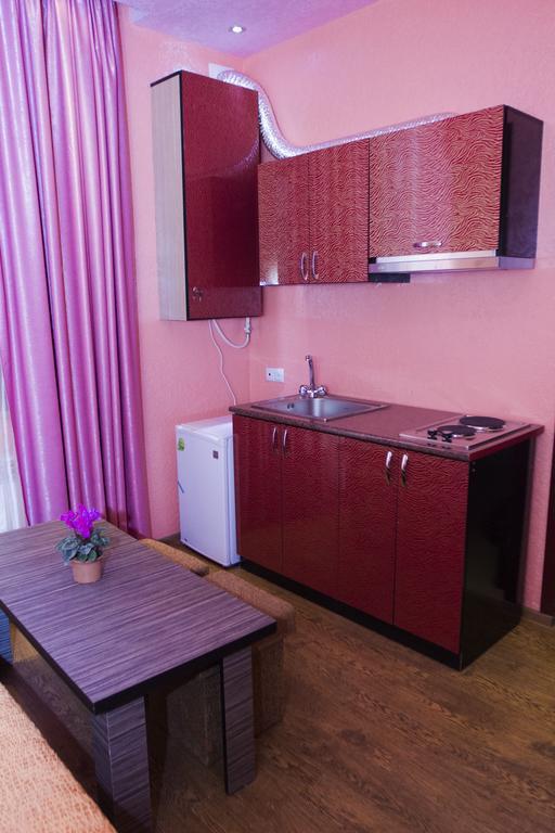 Planet Hotel エレバン 部屋 写真
