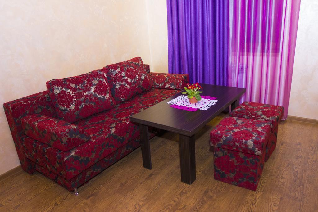 Planet Hotel エレバン 部屋 写真