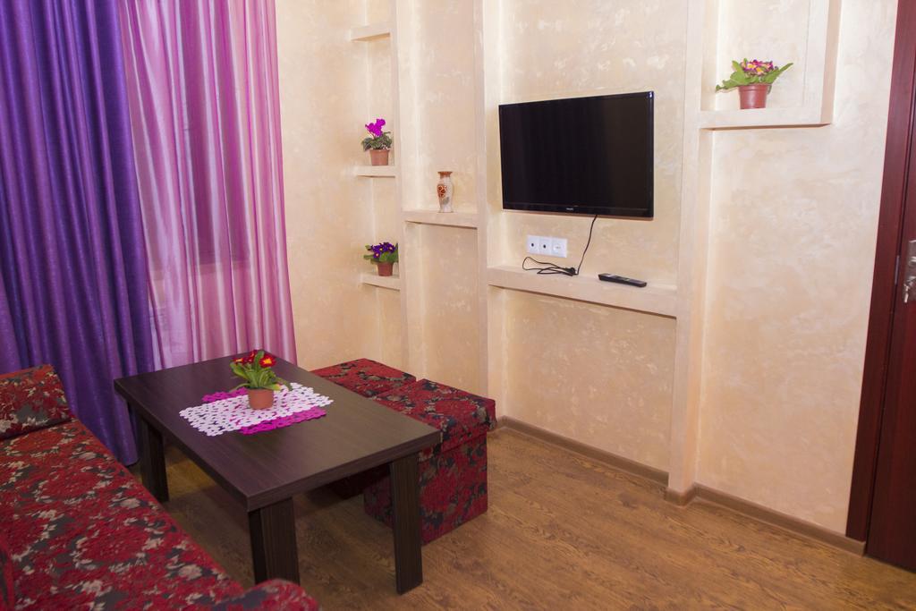 Planet Hotel エレバン 部屋 写真